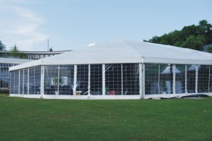 VIP-Zelt mit Apsisanbau