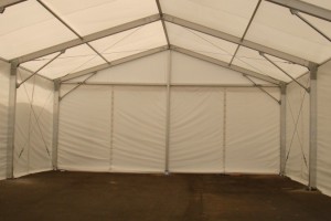 Lagerzelt 8 m × 20 m